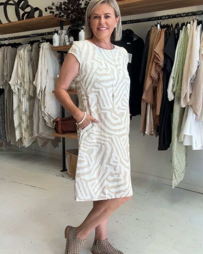 Canan | Robe d'été à col rond et joli imprimé