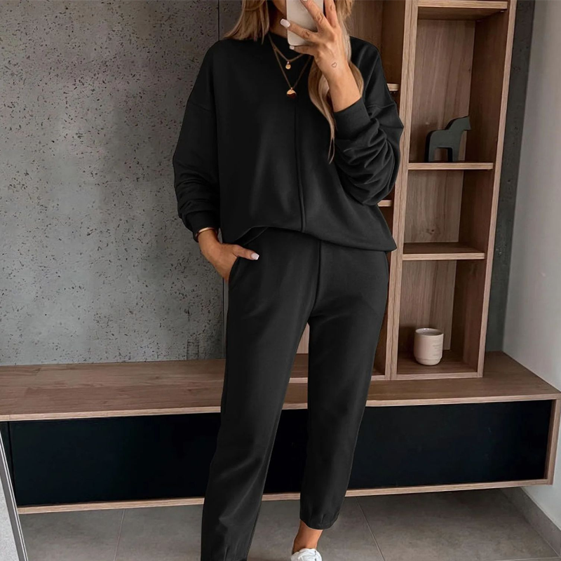 Lola | Ensemble deux pièces confortable pour femme, composé d'un sweat-shirt et d'un pantalon de jogging